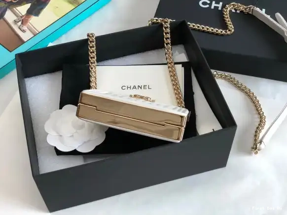 Firstbag Ru BOY MINAUDIERE CHANEL 0607